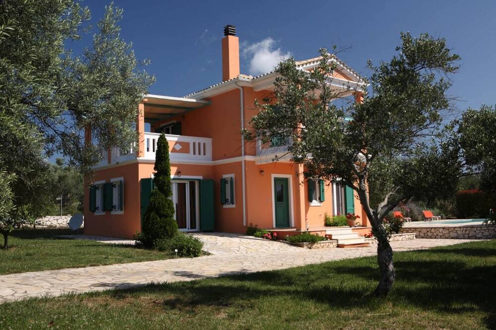 Photo of Outdoor in Evgiros