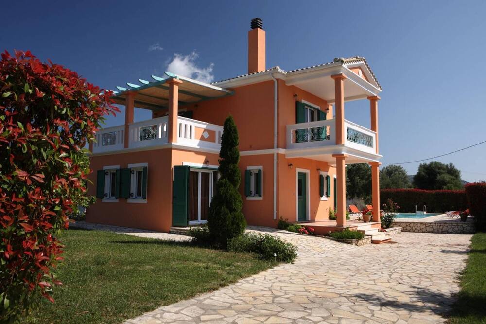 Photo of Outdoor in Evgiros