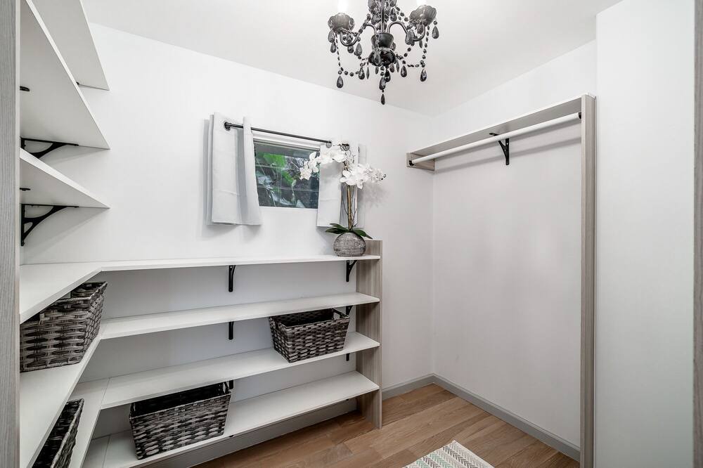Photo of Bedroom in Liliha - Kapalama