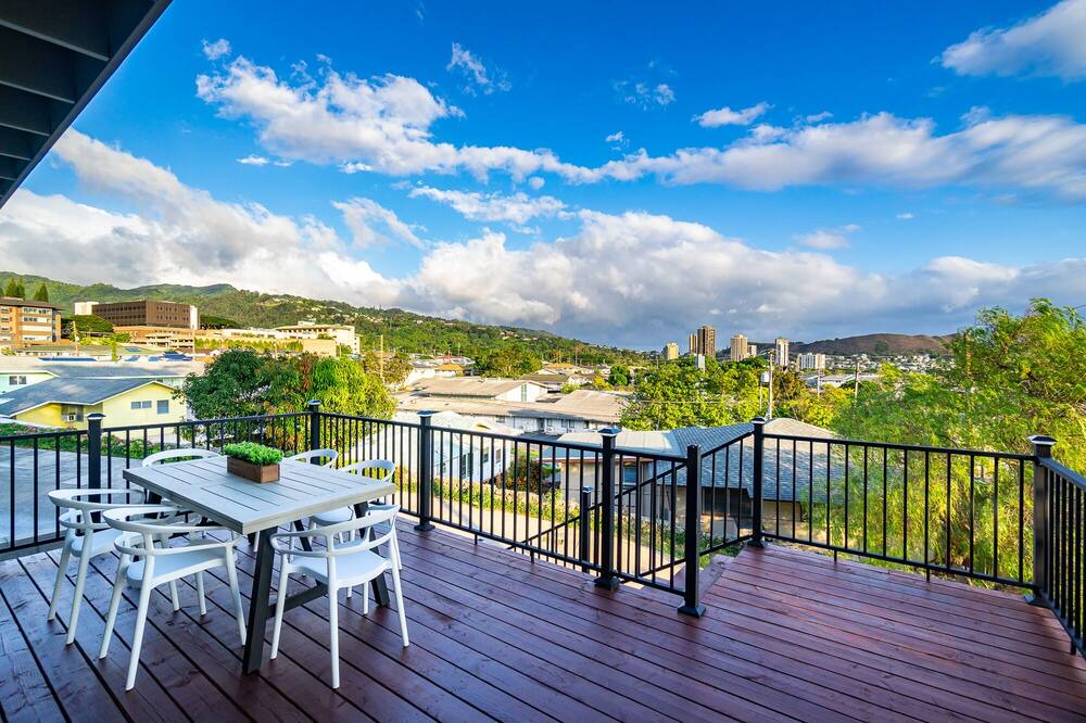 Photo of Patio Balcony in Liliha - Kapalama