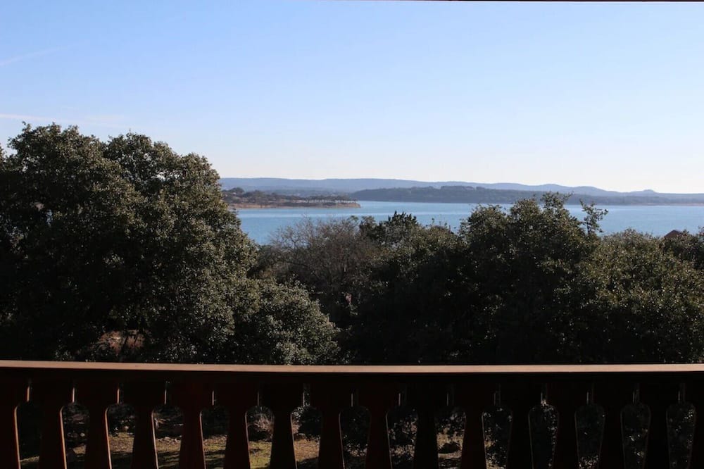Photo of Patio Balcony in Canyon Lake