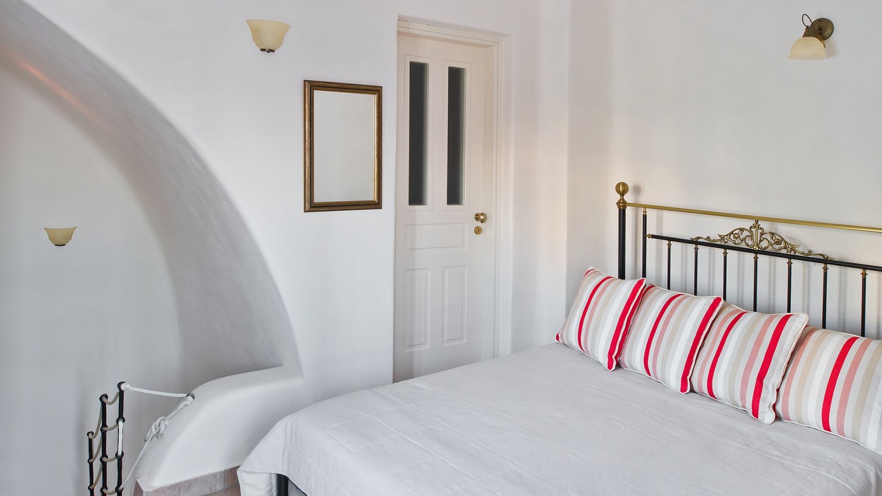 Photo of Bedroom in Firostefani