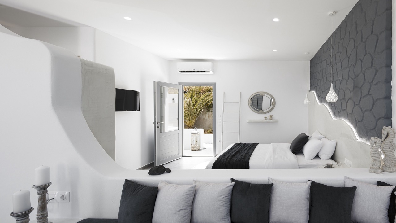 Photo of Bedroom in Imerovigli