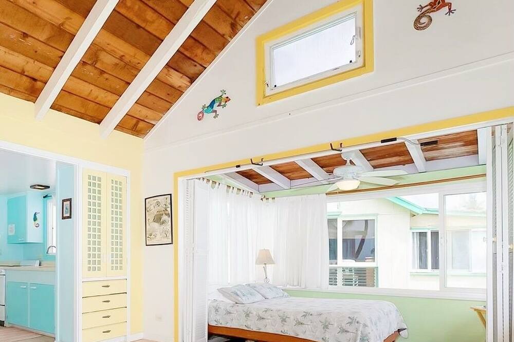 Photo of Bedroom in Punaluu