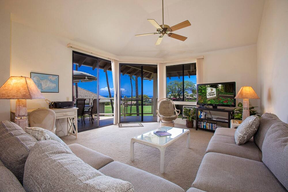 Photo of Livingroom in Wailea