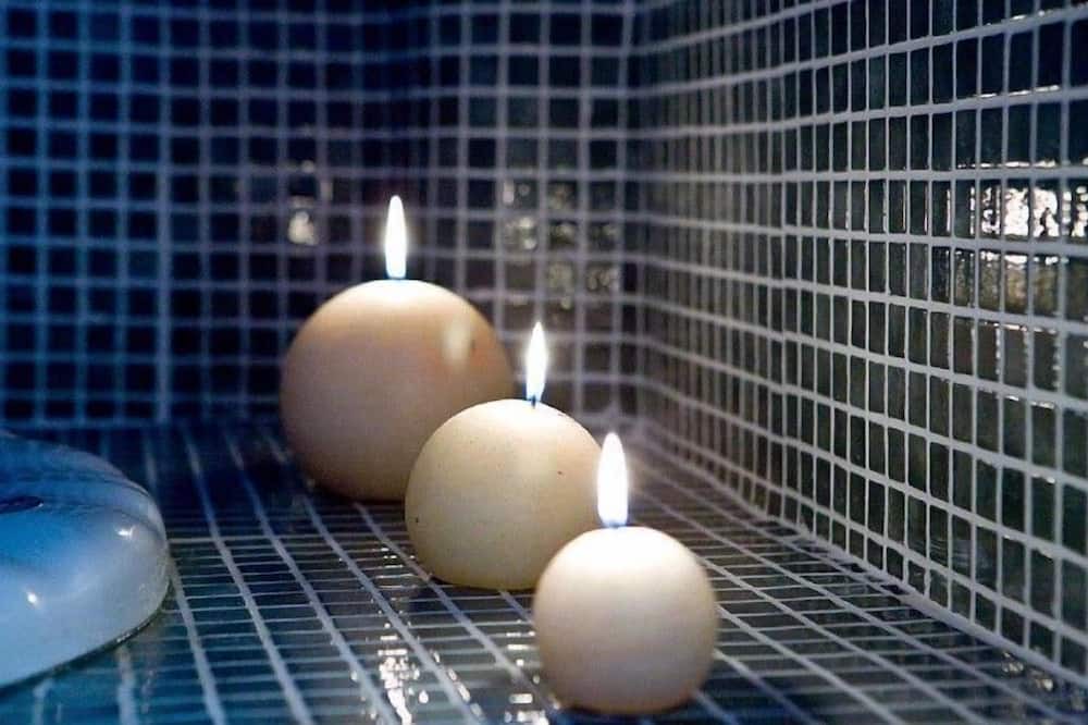 Photo of Bathroom in Firostefani