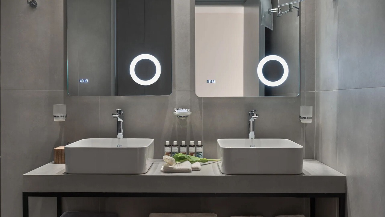 Photo of Bathroom in Imerovigli