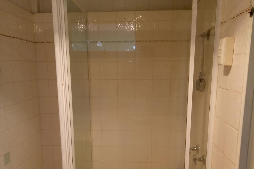 Photo of Bathroom in Ashgrove