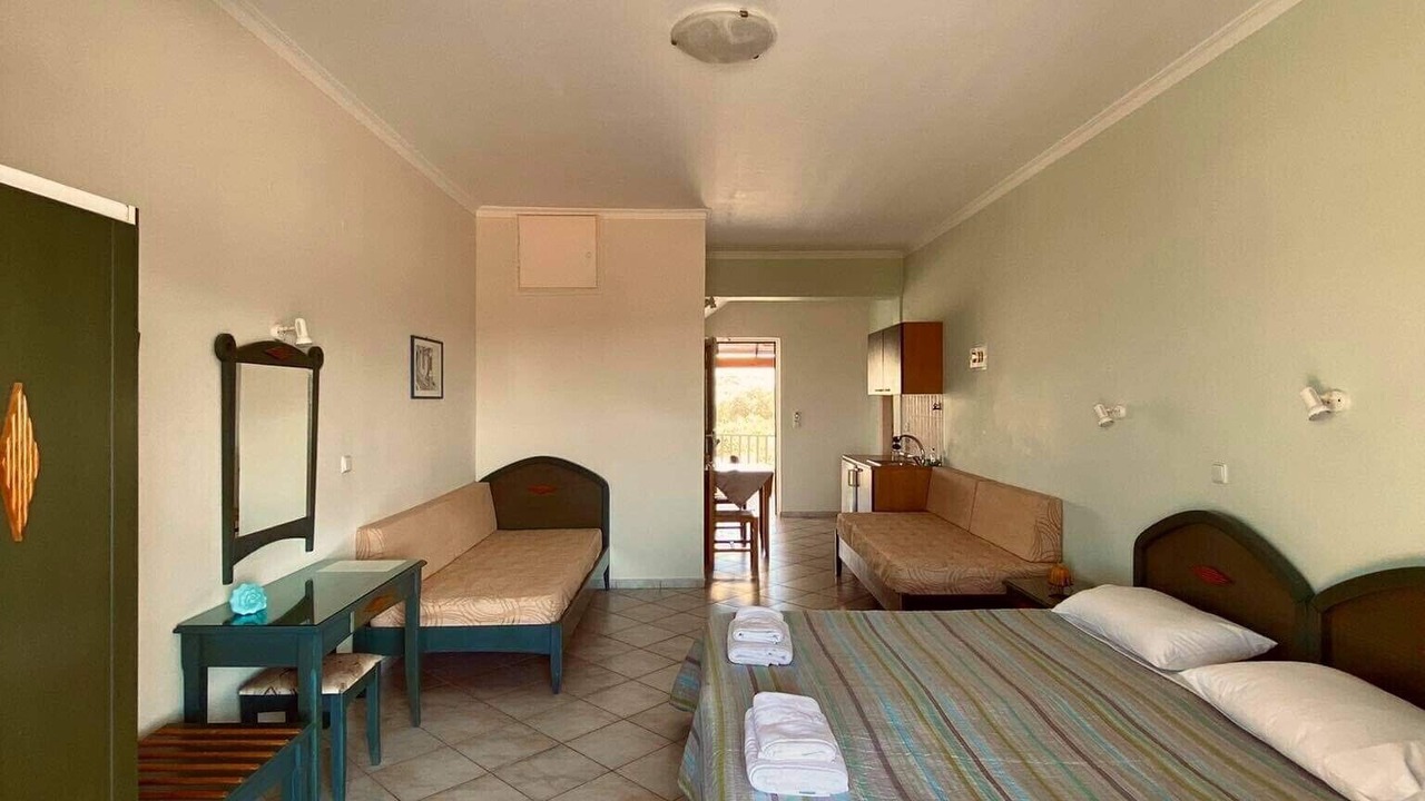 Photo of Bedroom in Kato Stalos