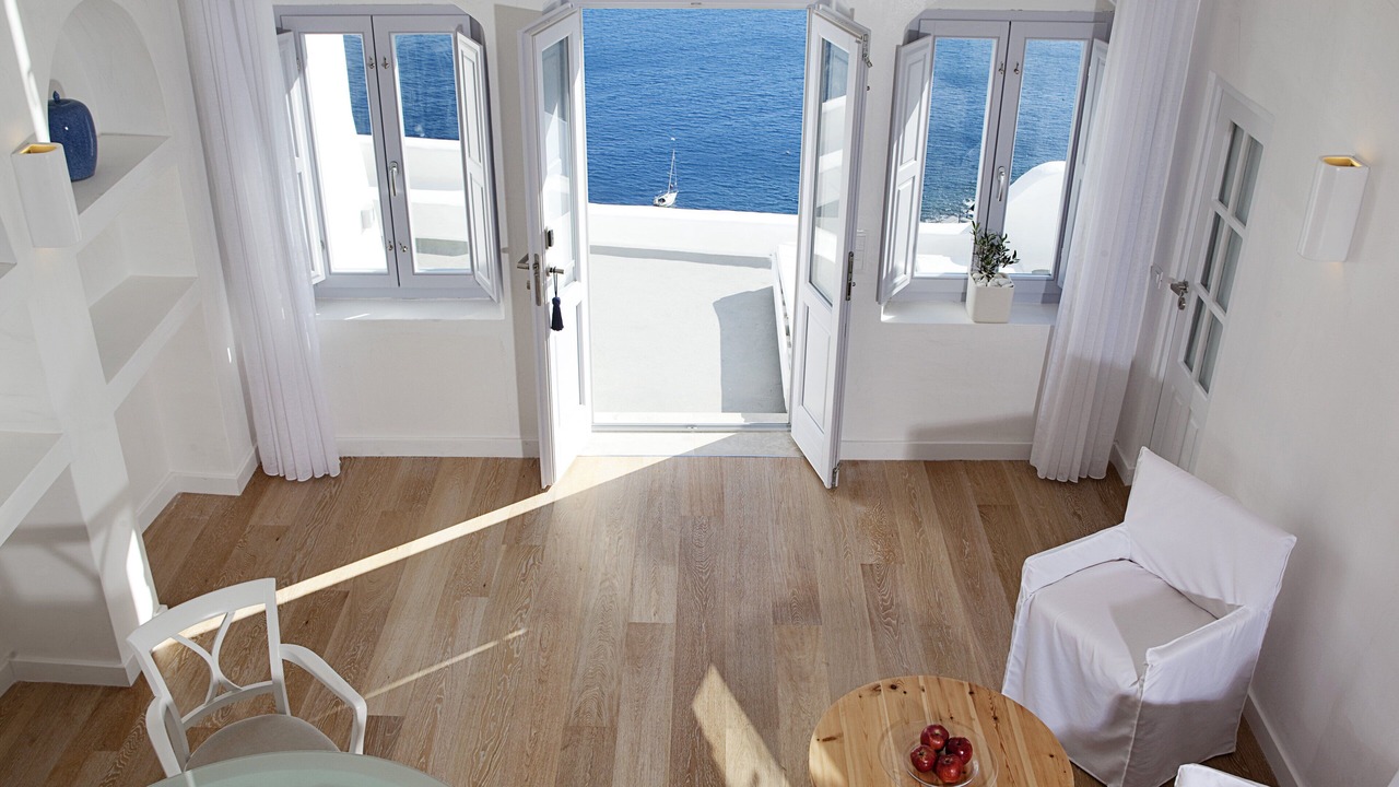 Photo of Bedroom in Oia