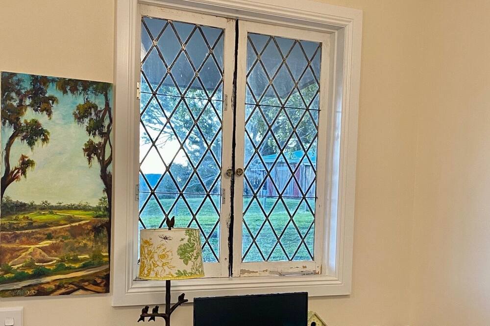 Photo of Livingroom in Ewingsdale