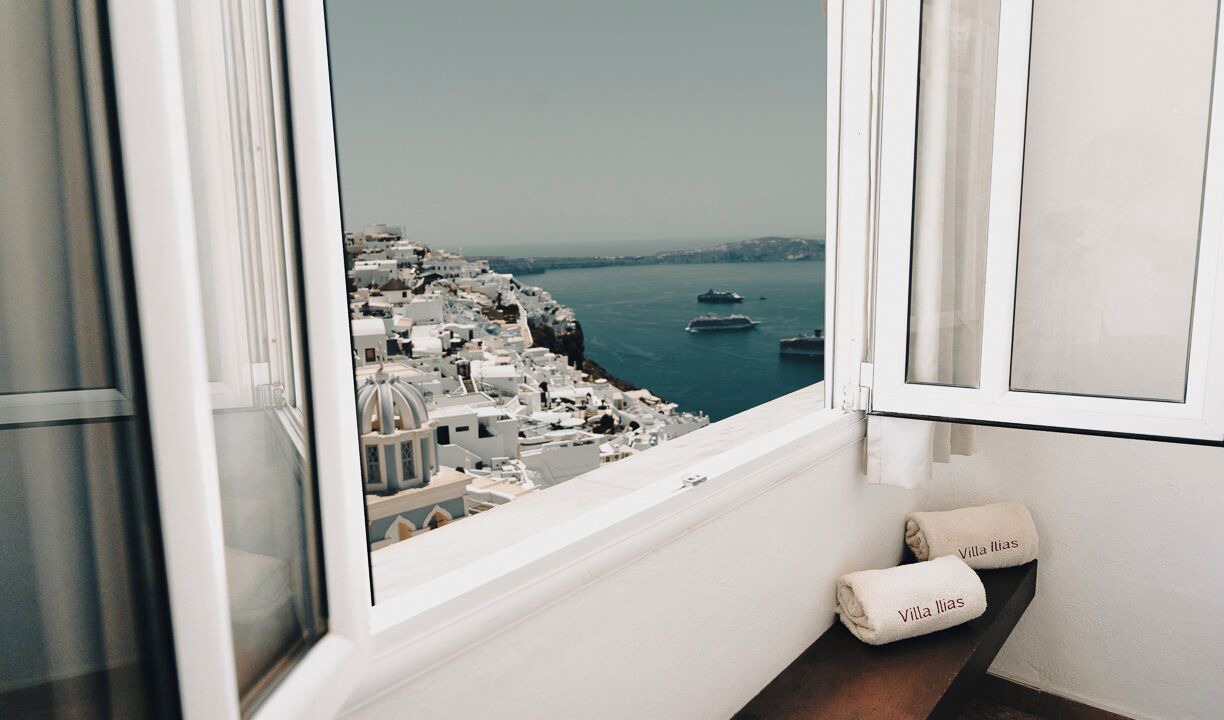 Photo of Bedroom in Firostefani