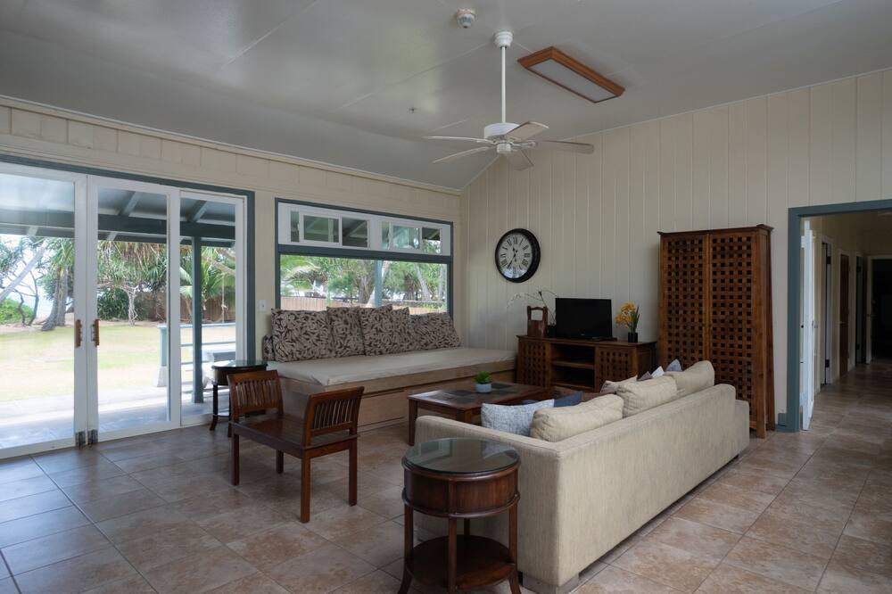 Photo of Livingroom in Laie