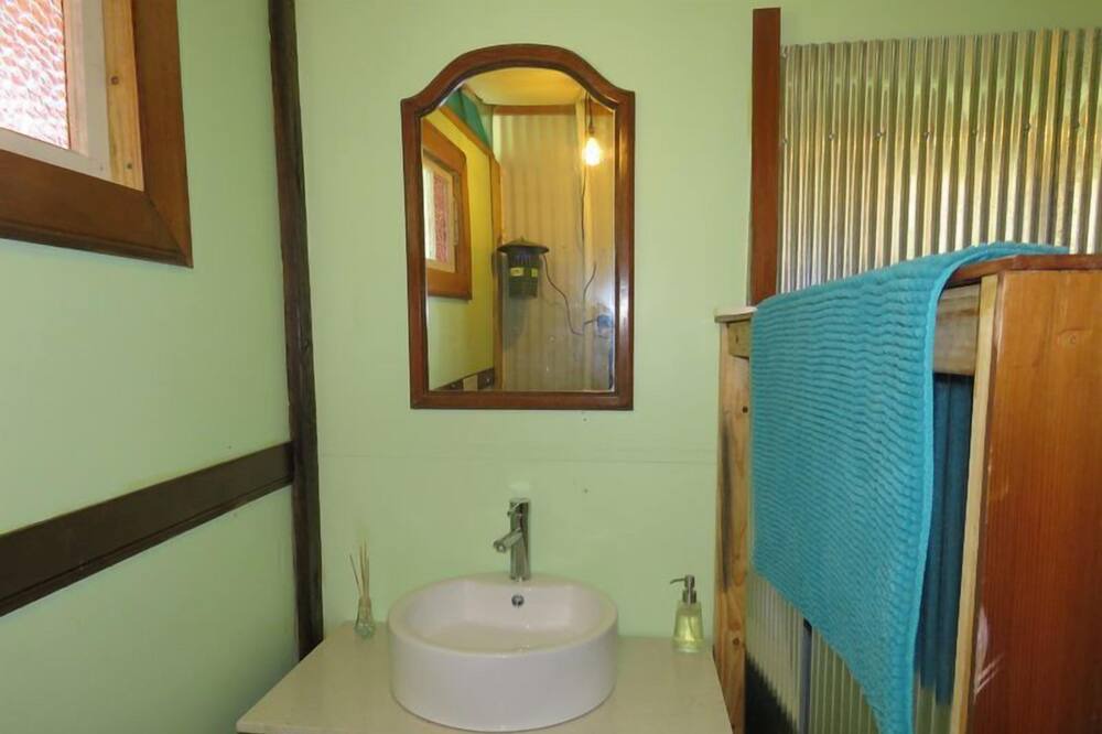 Photo of Bathroom in Cudgera Creek