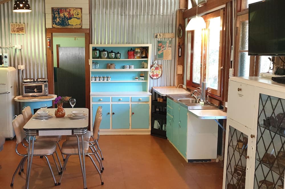 Photo of Kitchen in Cudgera Creek