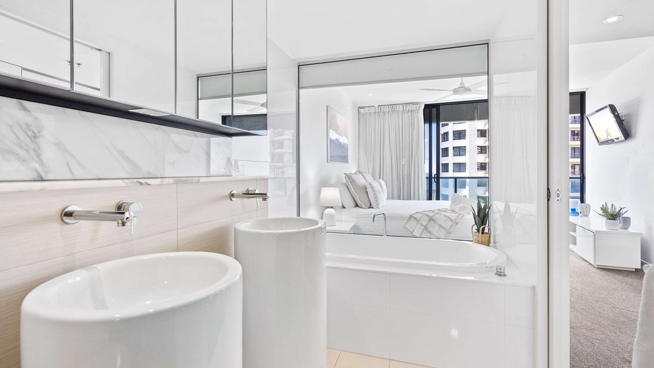 Photo of Bathroom in Broadbeach
