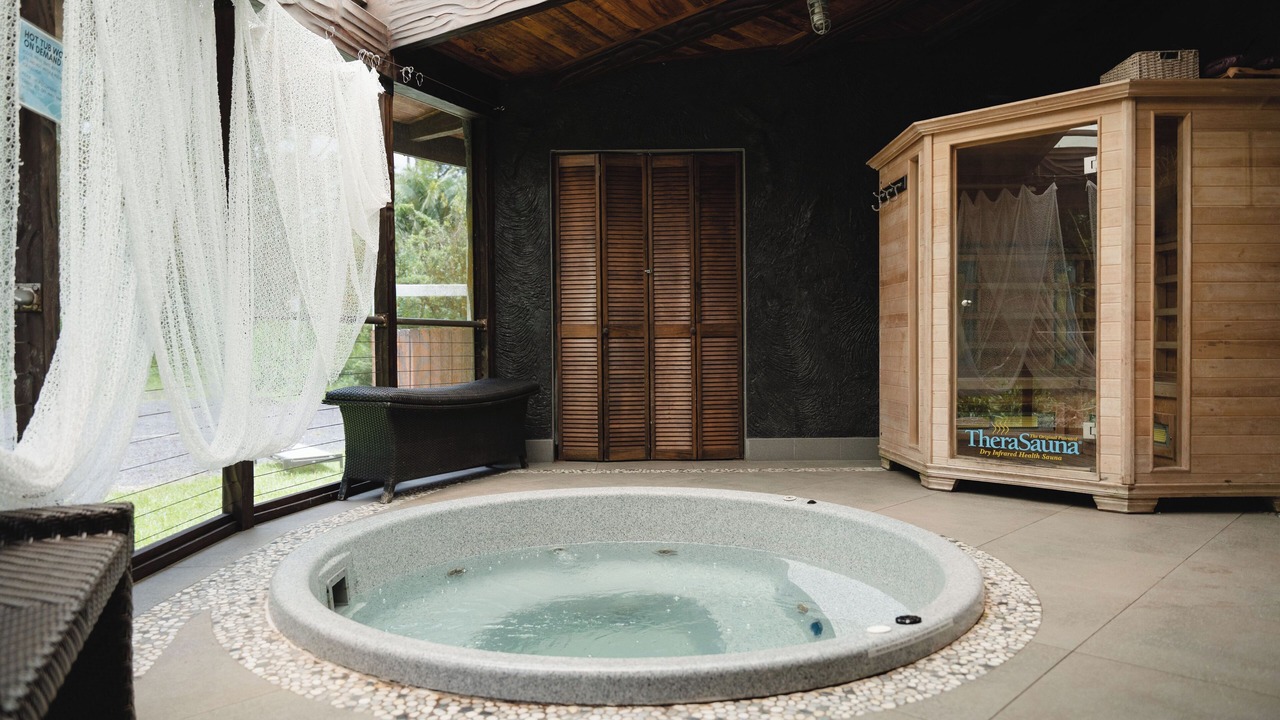 Photo of Bathroom in Pahoa