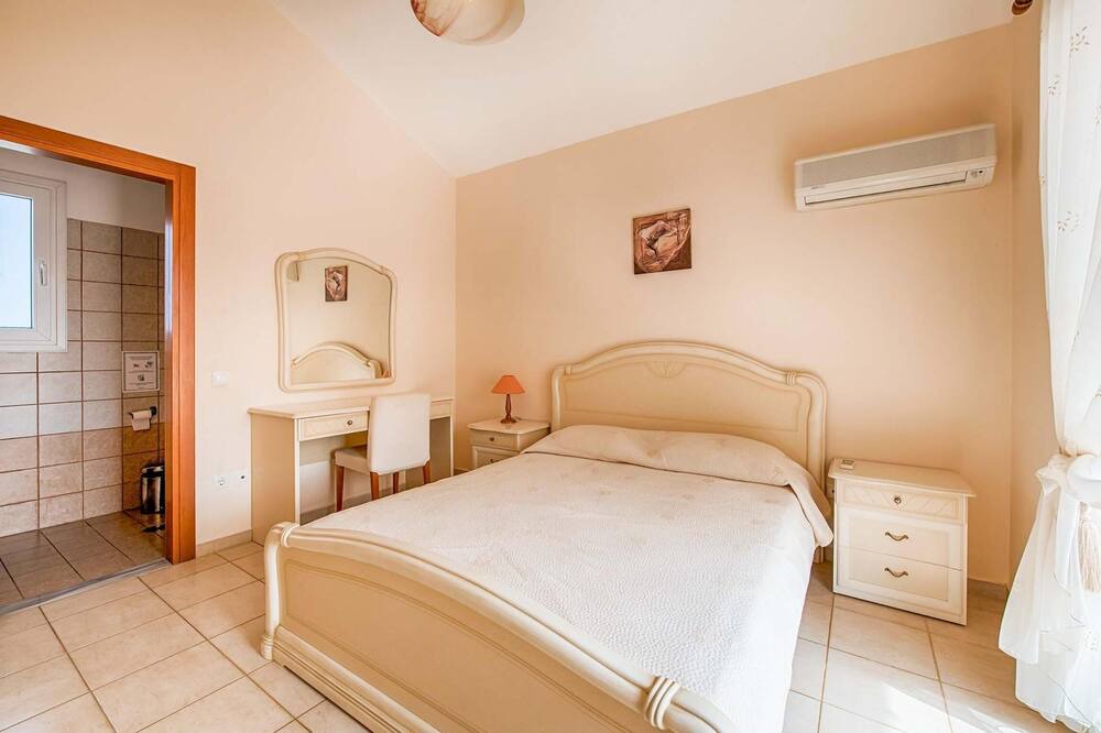Photo of Bedroom in Kolymbia