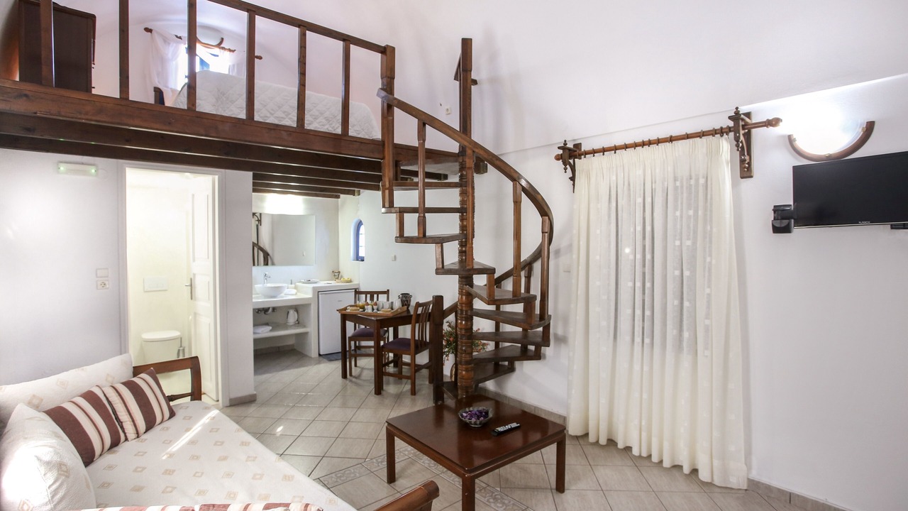 Photo of Bedroom in Imerovigli
