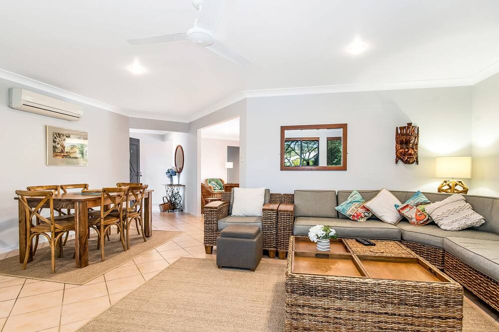 Photo of Livingroom in North Creek