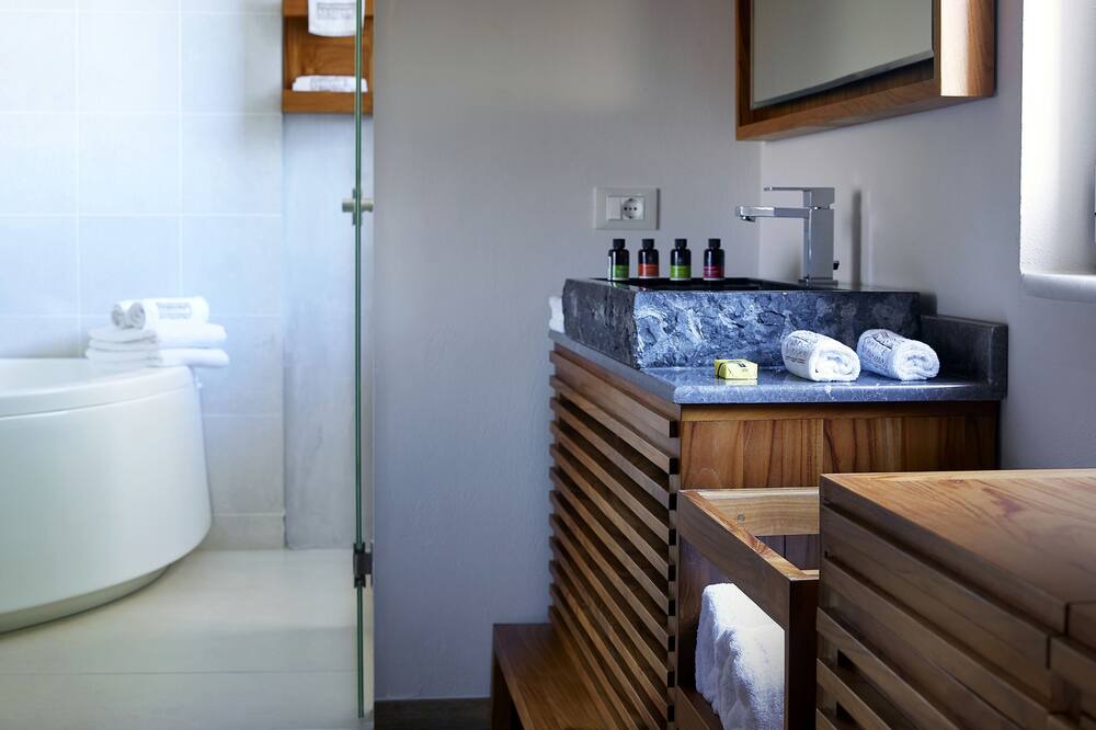 Photo of Bathroom in Kokkinon Khorion