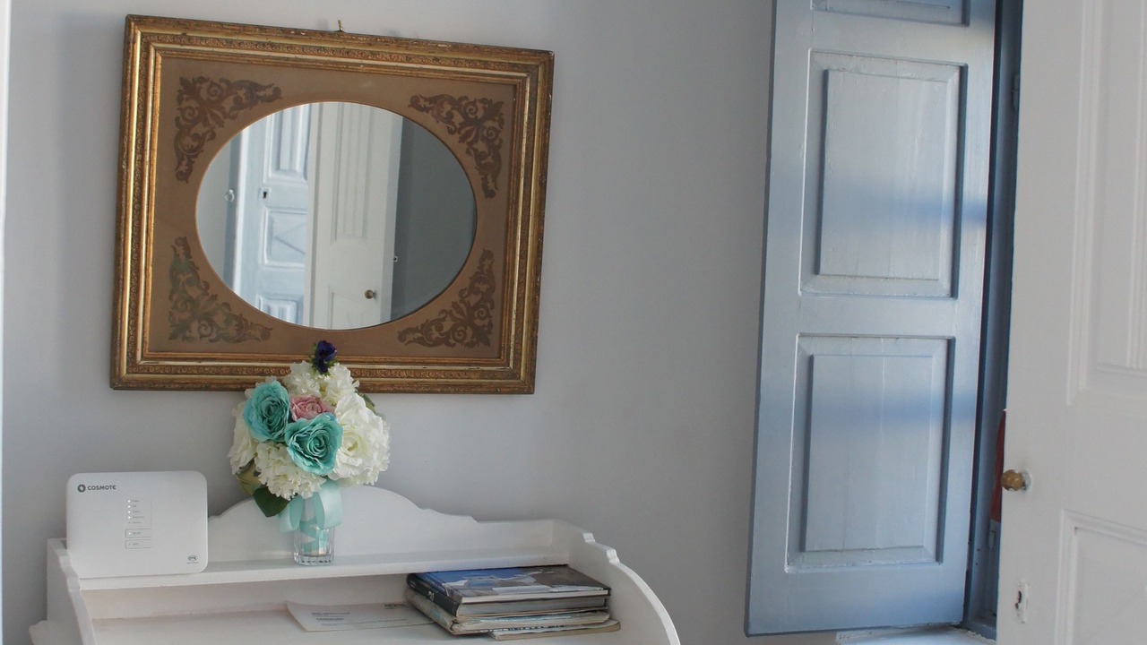 Photo of Bedroom in Oia