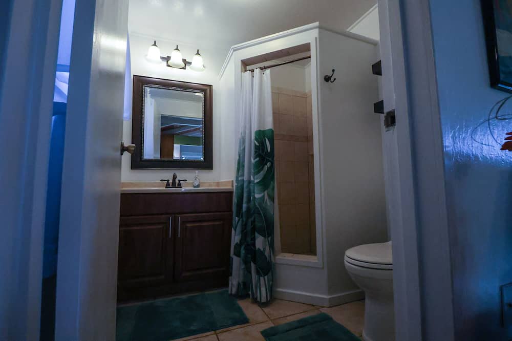 Photo of Bathroom in Kalama Tract