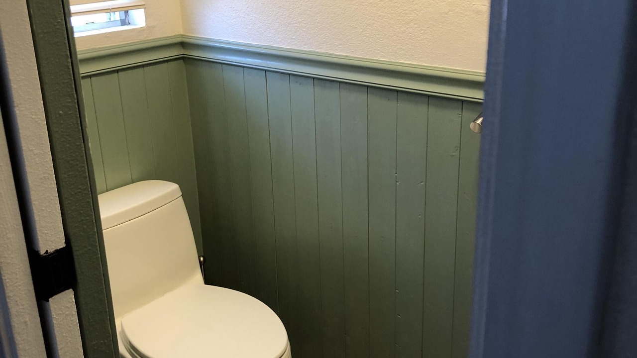 Photo of Bathroom in Waianae