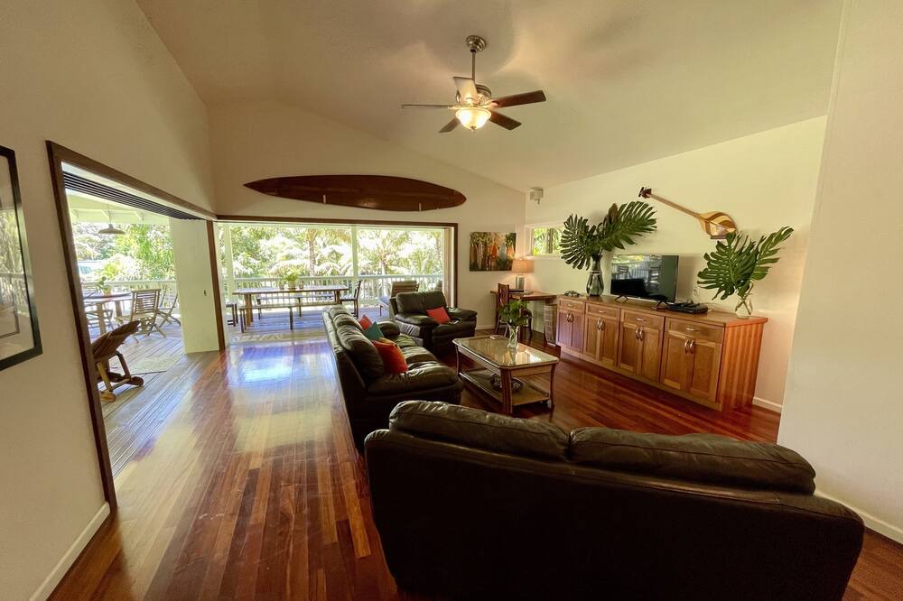 Photo of Livingroom in Pupukea