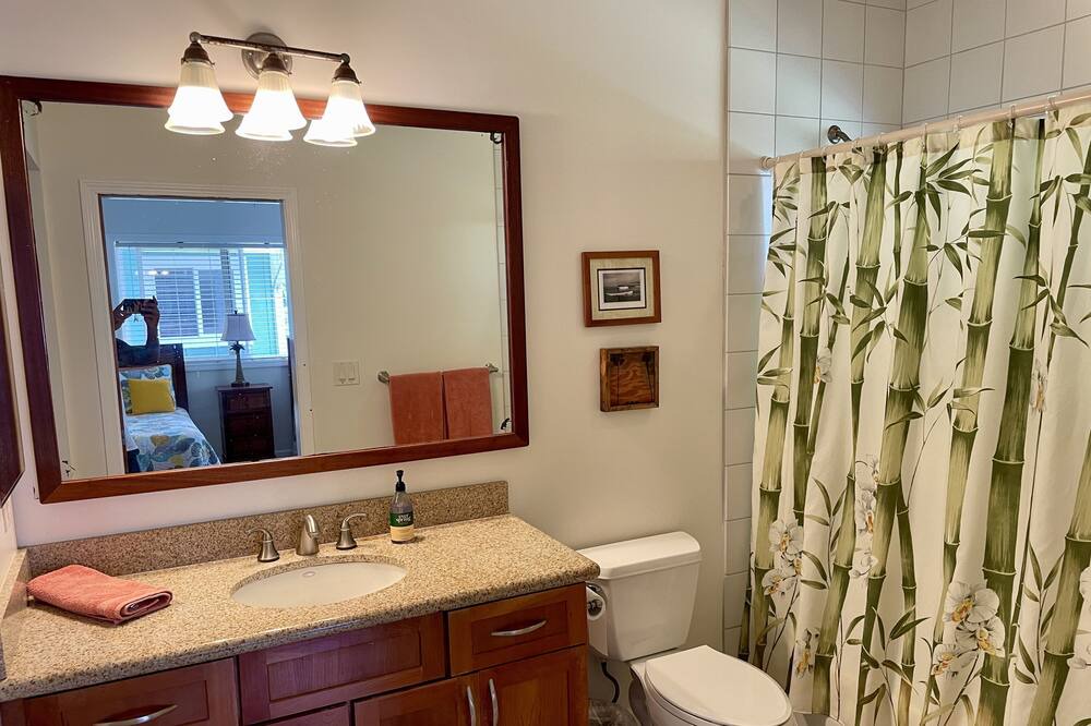 Photo of Bathroom in Pupukea