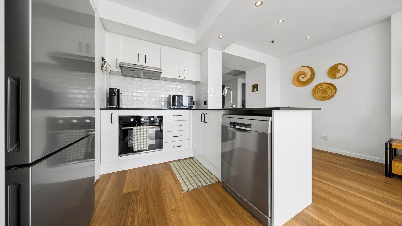 Photo of Kitchen in Surfers Paradise