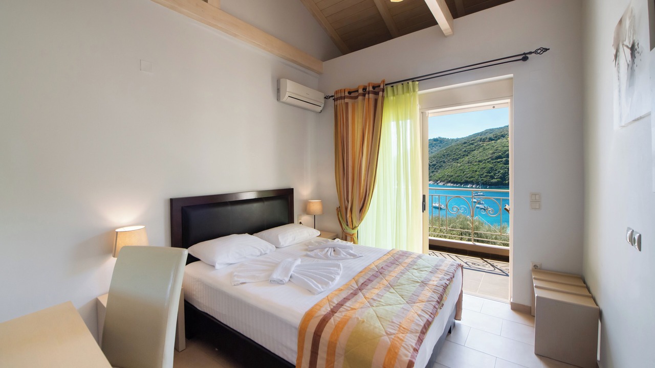 Photo of Bedroom in Mikros Gialos