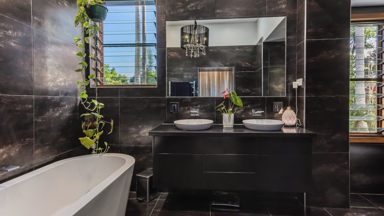 Photo of Bathroom in Ocean Shores