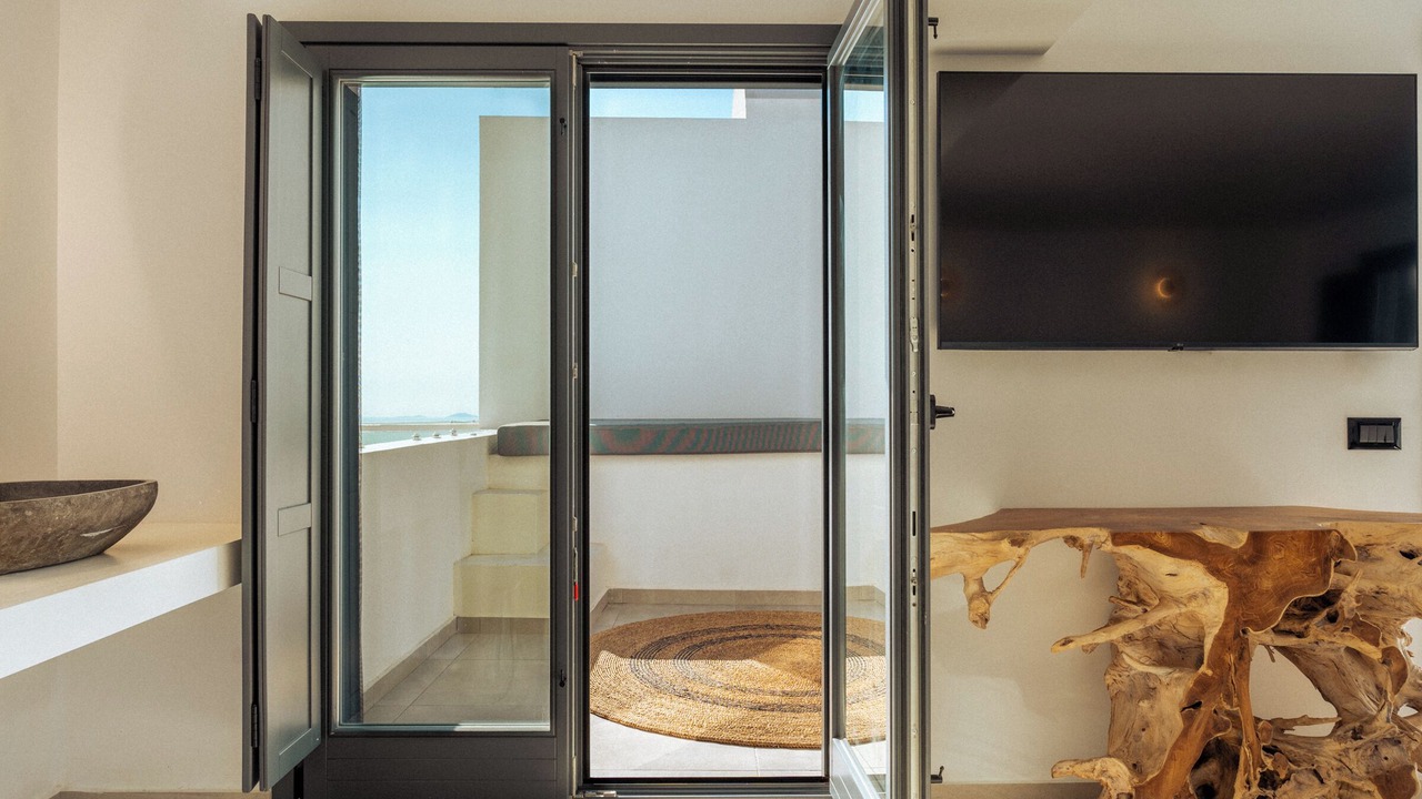 Photo of Bedroom in Imerovigli