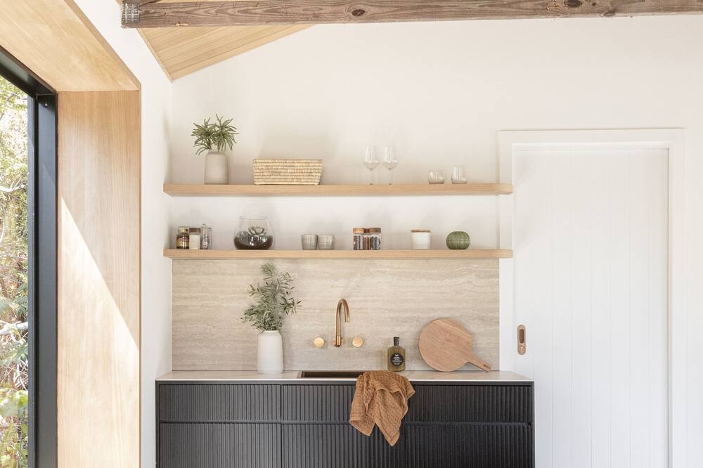 Photo of Livingroom in Burleigh Heads