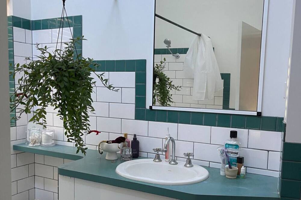 Photo of Bathroom in Suffolk Park