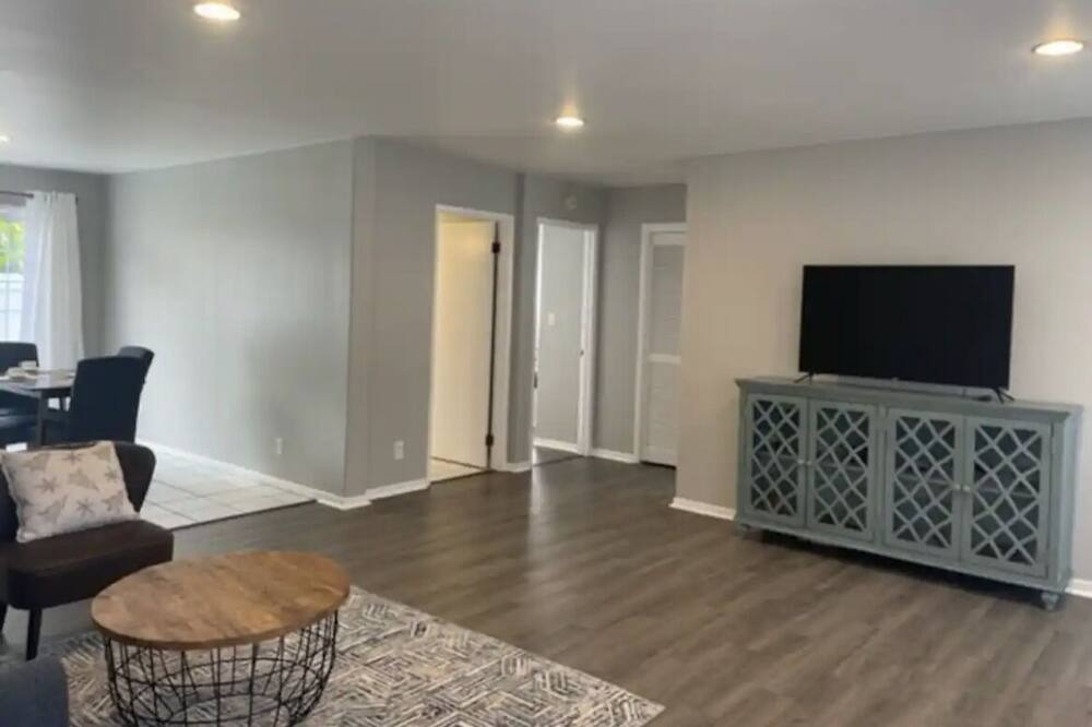 Photo of Livingroom in Pacific Heights