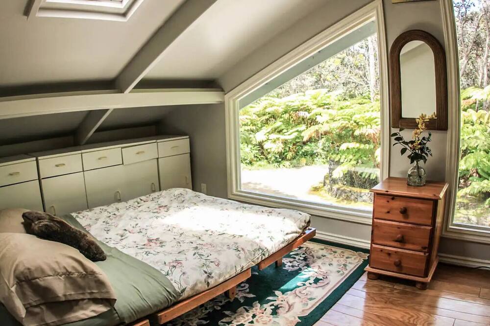 Photo of Bedroom in Volcano