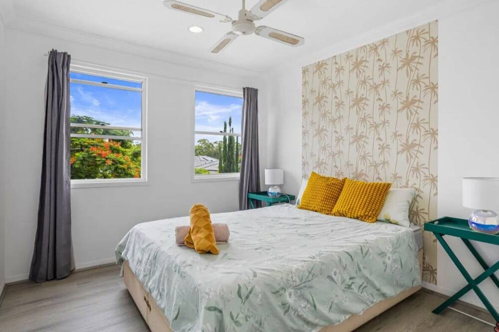 Photo of Bedroom in Coombabah
