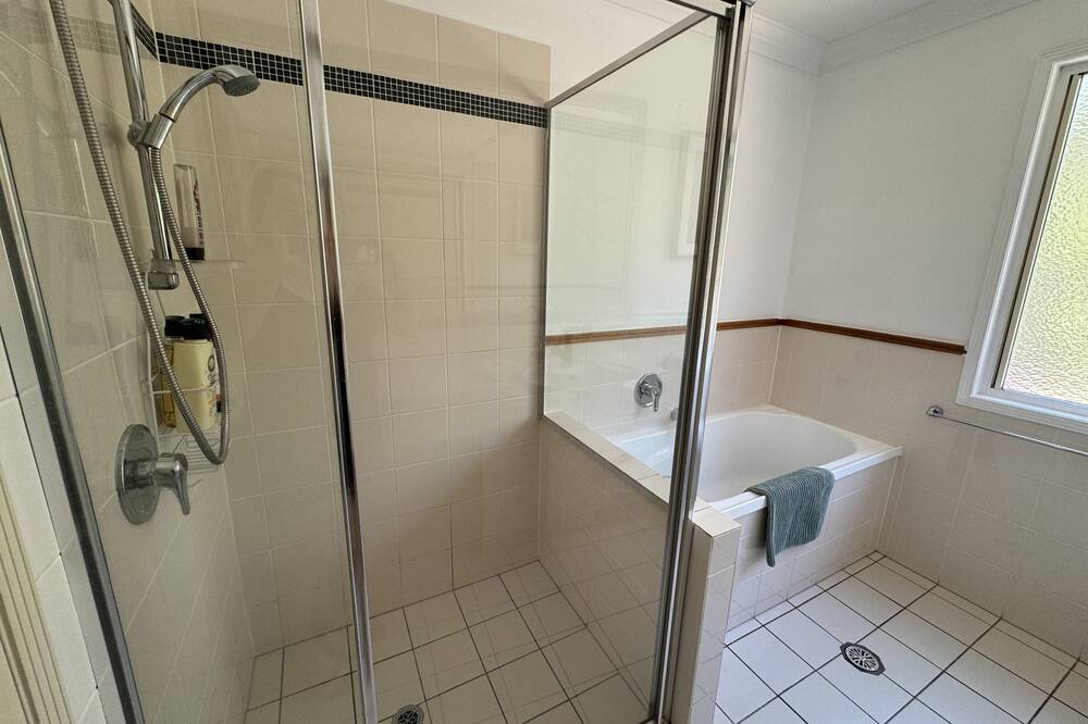Photo of Bathroom in Coombabah
