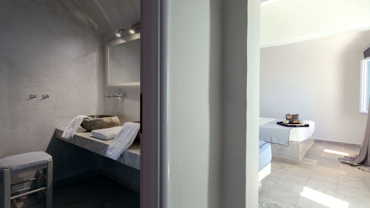 Photo of Bathroom in Firostefani