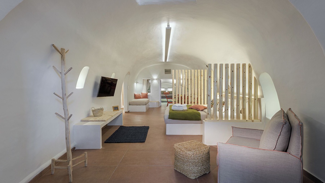 Photo of Bedroom in Firostefani