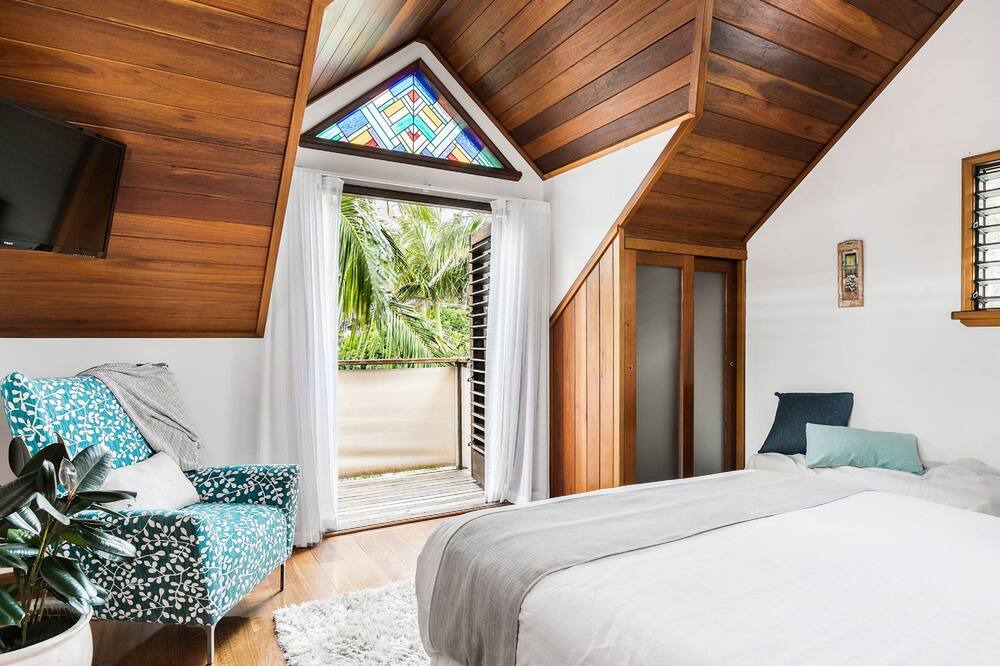 Photo of Bedroom in Belongil