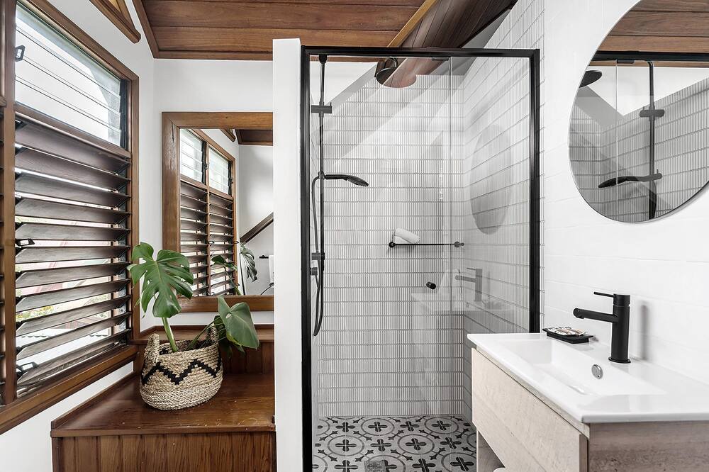 Photo of Bathroom in Belongil