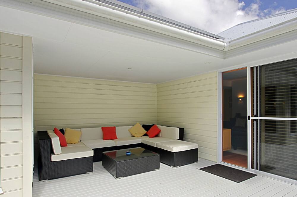 Photo of Patio Balcony in Ewingsdale