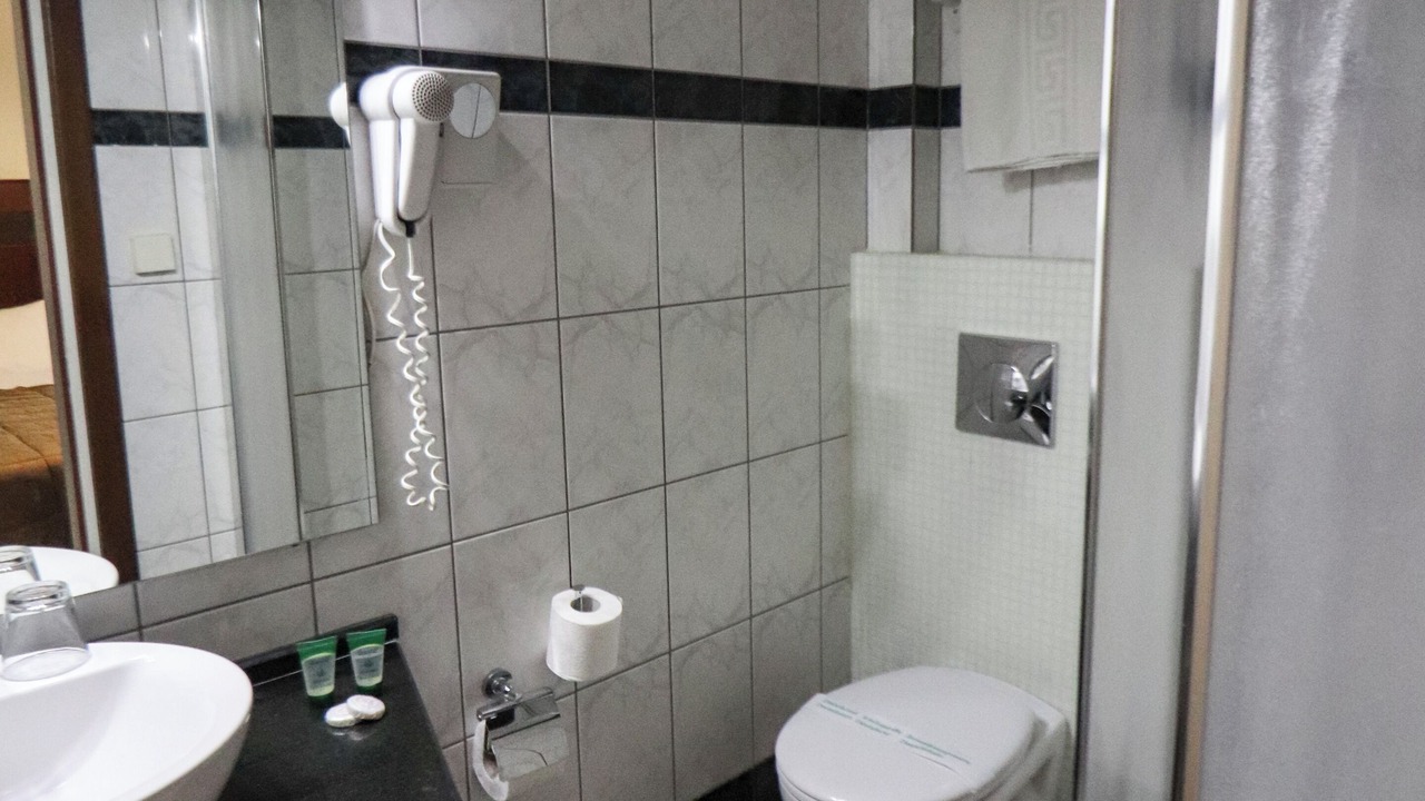 Photo of Bathroom in Kalambaka