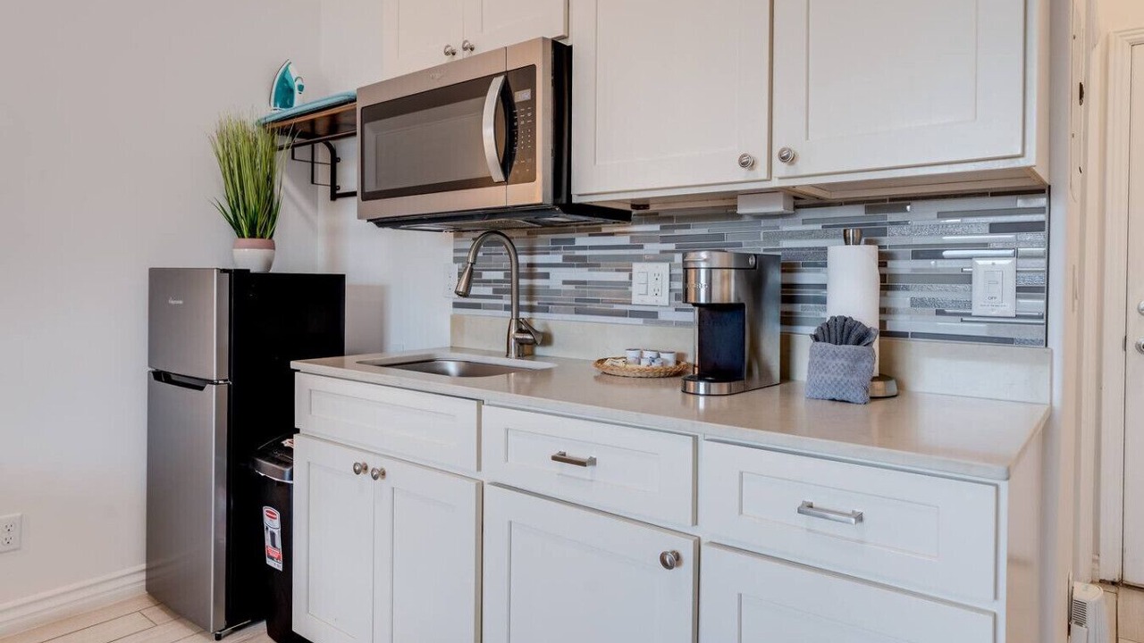 Photo of Kitchen in Wailuku
