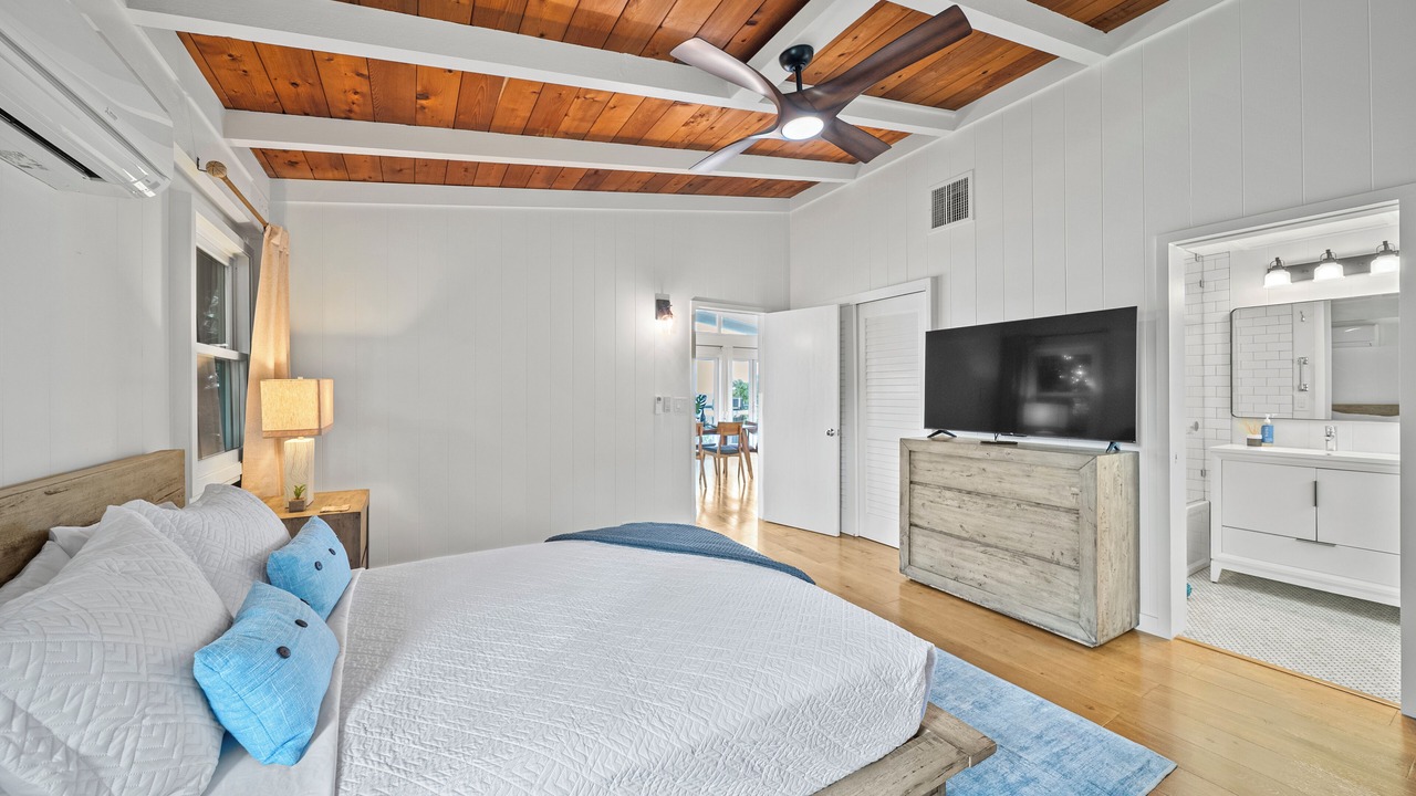 Photo of Bedroom in Pupukea