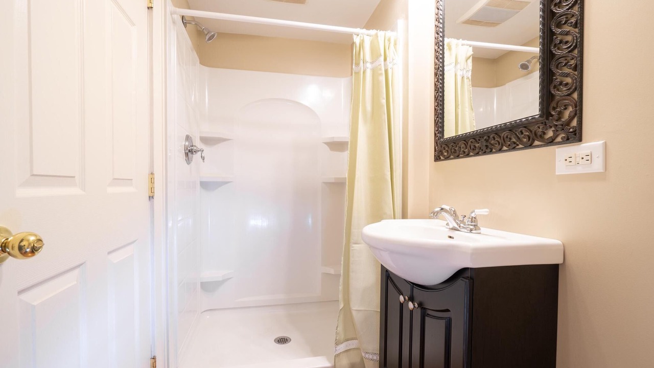 Photo of Bathroom in Clintonville