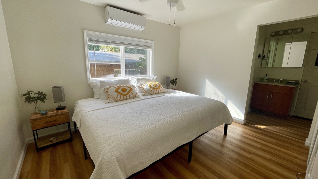 Photo of Bedroom in Nanakuli